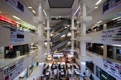 The Adelphi (D6), Retail #555021761
